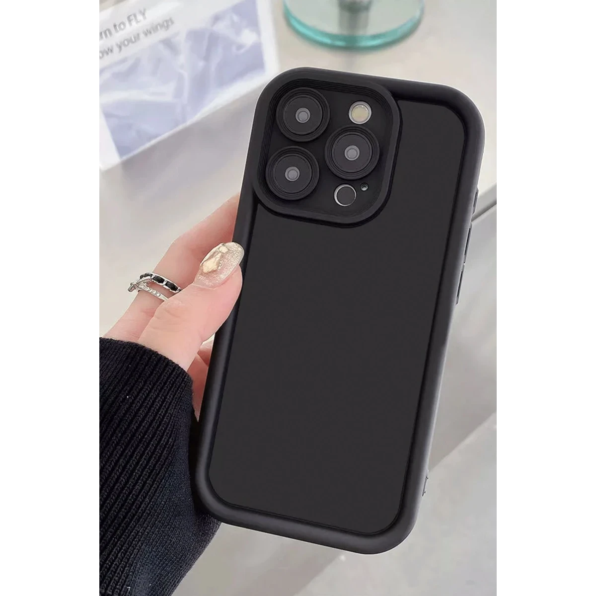 Newface Apple iPhone 16 Kılıf Viera Silikon - Siyah — görsel 4
