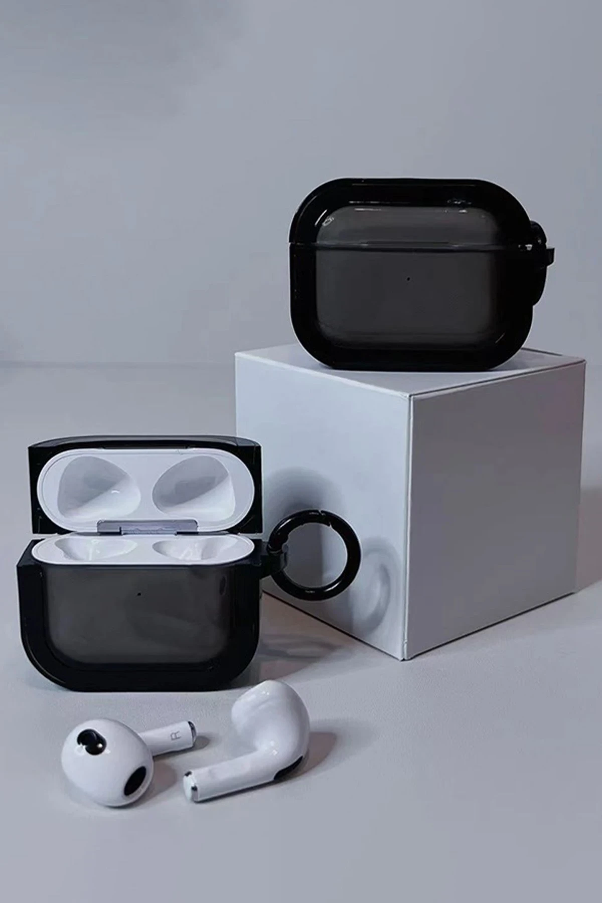 Movenchy Airpods Pro 2 (2.nesil) Bond Kılıf - Beyaz