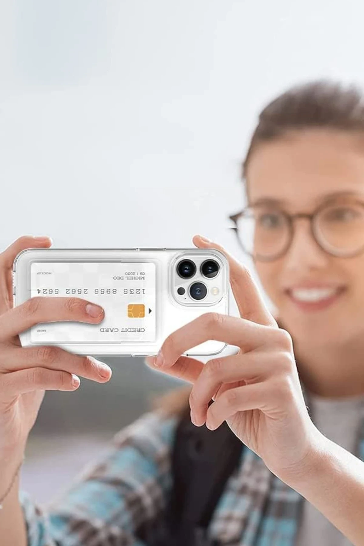 Newface Apple iPhone 14 Pro Kılıf Kart Şeffaf Silikon - Şeffaf — görsel 3