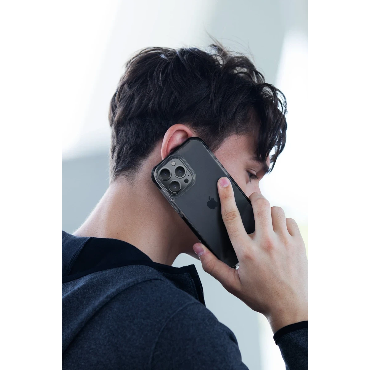 Uniq Apple iPhone 14 Pro Combat Kapak - Füme