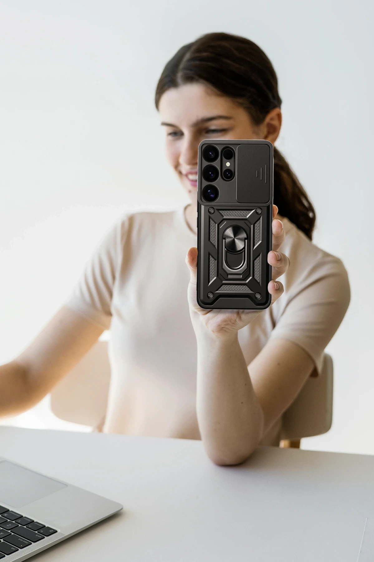Newface Samsung Galaxy S25 Ultra Kılıf Pars Lens Yüzüklü Silikon - Siyah — görsel 3