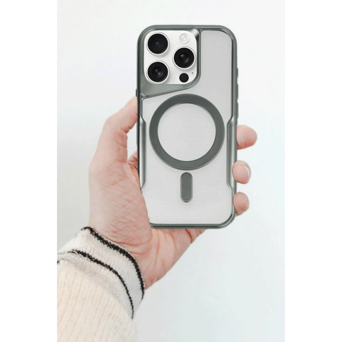 Newface Apple iPhone 14 Pro Kılıf Boyi Magsafe Silikon Kapak - Siyah — görsel 4