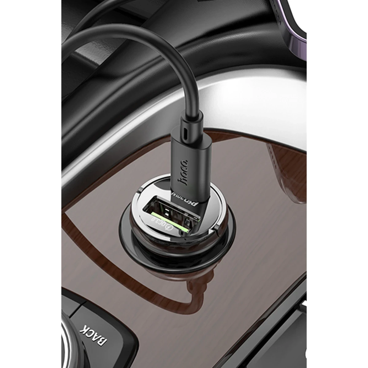 Hoco. Z53A PD 30W Type-C ve USB Çıkışlı Araç Şarjı - Siyah