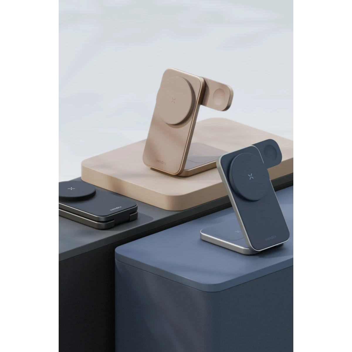 Energea MagTrio Plus 3in1 Katlanabilir 15W Telefon Saat Airpods Masaüstü Hızlı Şarj Standı - Lacivert