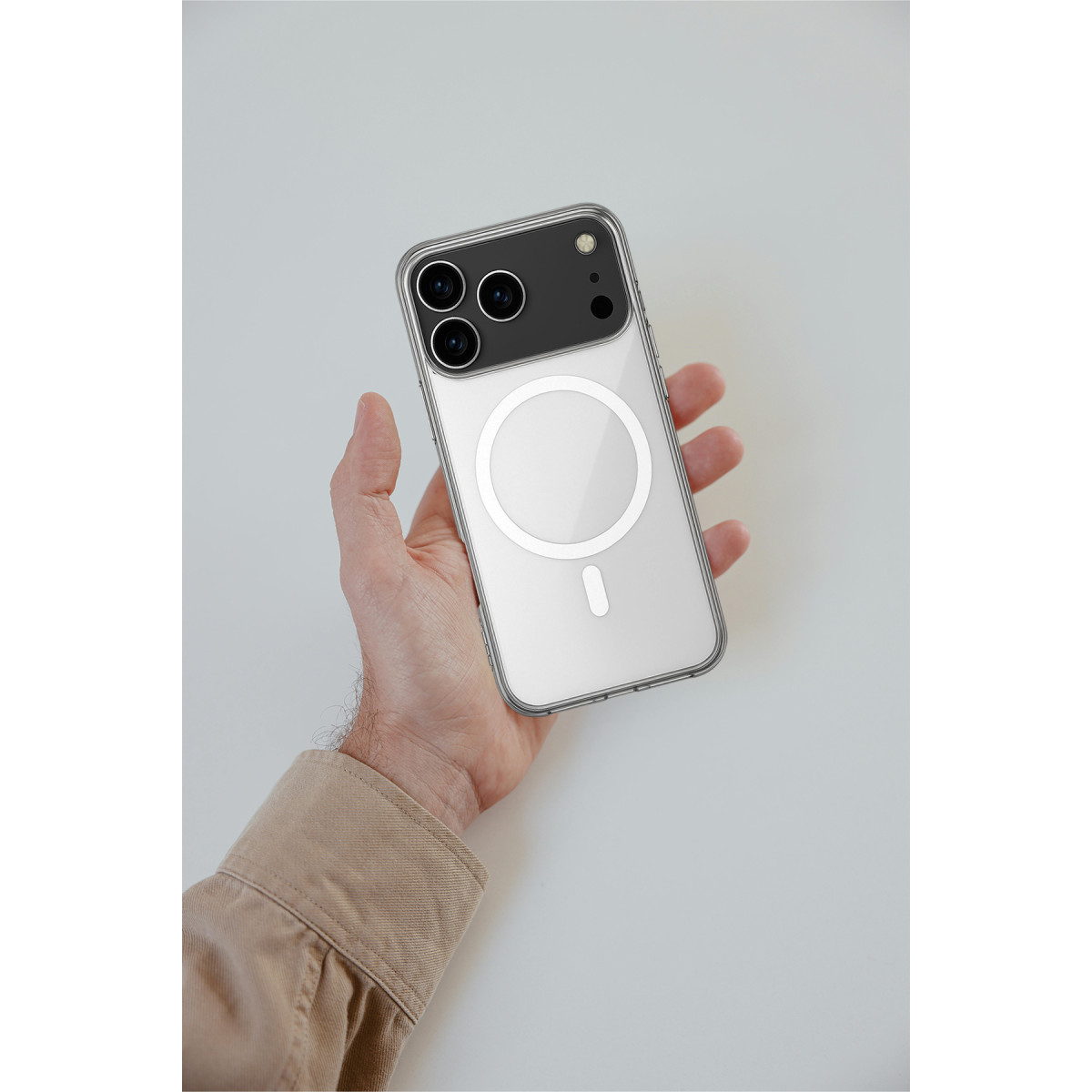 Newface Apple iPhone 17 Pro Kılıf Magneticsafe Şeffaf Silikon - Şeffaf — görsel 12