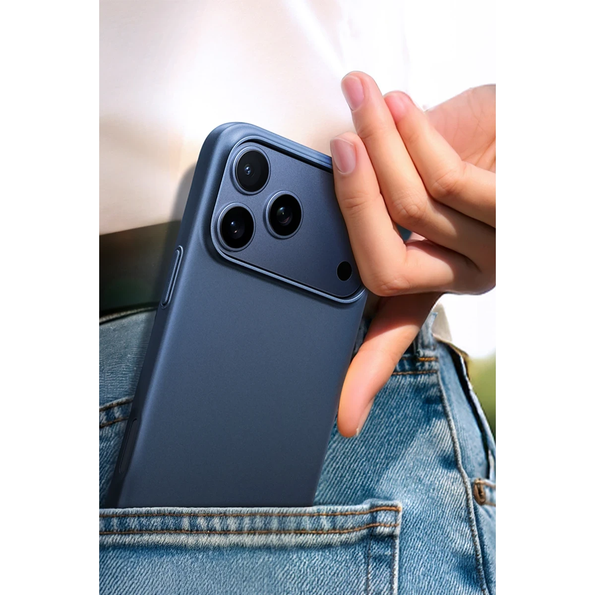 Torras Apple iPhone 17 Pro Max SlimFit Magsafe Kılıf - Lacivert