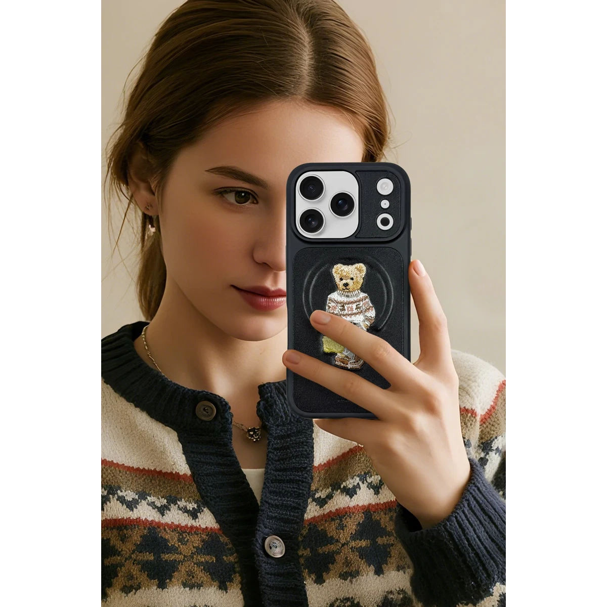 ZuckBear Apple iPhone 17 Pro Aristo Kapak - Titan Gri