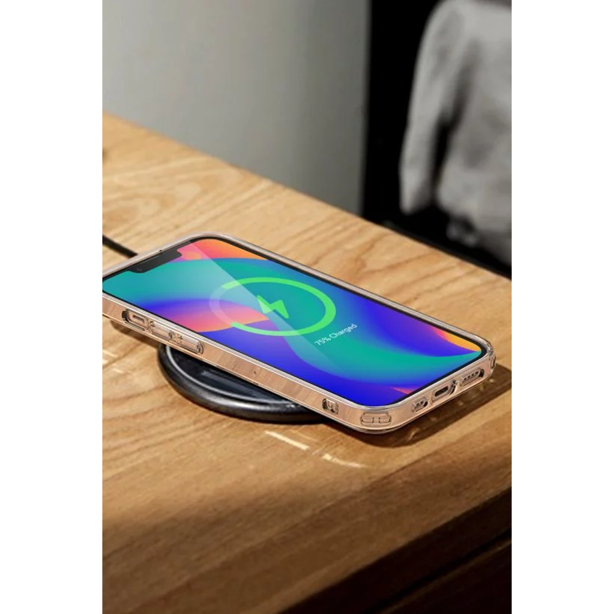 ESR Apple iPhone 14 Plus Zero Clear Cam Koruyucu Ve Lens Koruyucu Hediyeli Magsafe Kapak - Şeffaf
